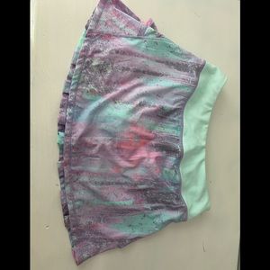 Girls Ivivva skort (with built in shorts)